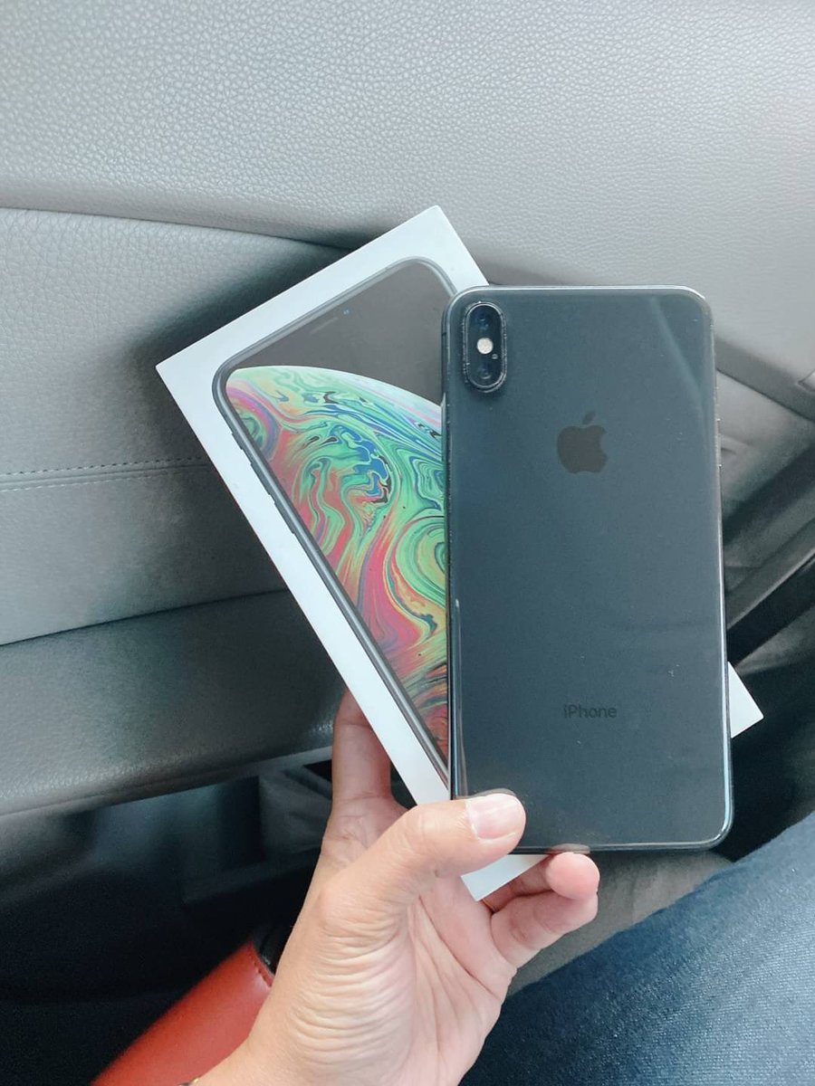 Piyapa15's tweet photo. iphone Xs Max 256g 
TH
อุปกรณ์ครบกล่อง
.... เปลี่ยนจอแล้ว มี truetone ปกติ
ราคา 21,900฿ ส่งฟรี #มือถือมือส��ง https://t.co/rW3RurbhPM