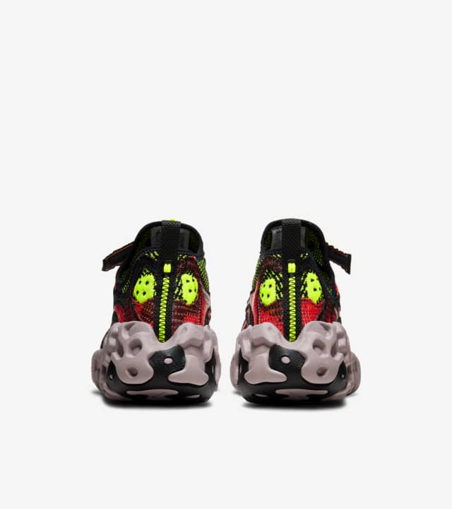 ispa overreact flyknit crimson volt