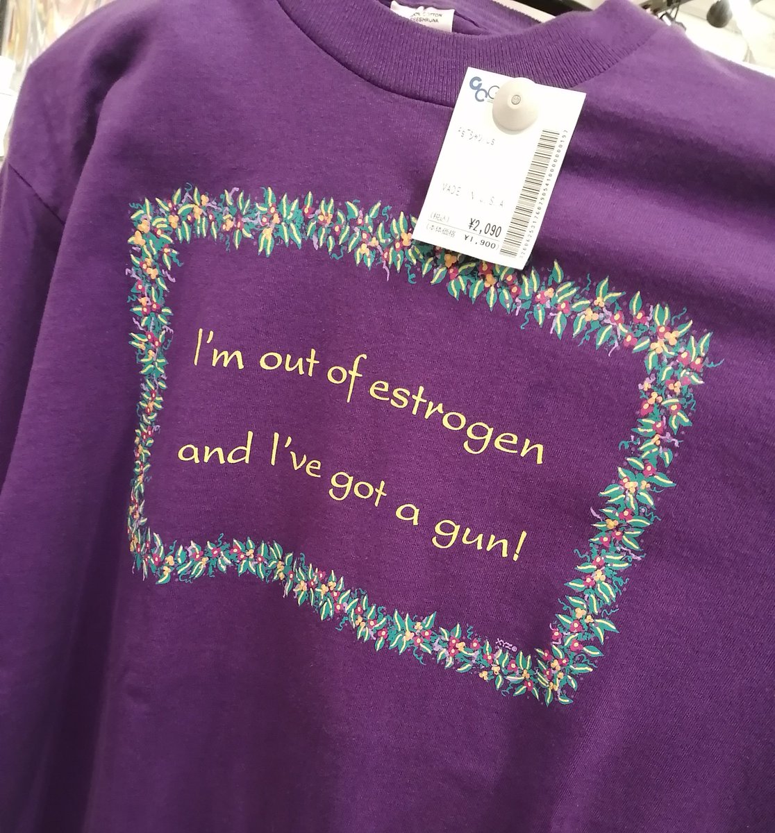 gulpereels's tweet photo. seen today in harajuku, https://t.co/Dcv6GiPPtL