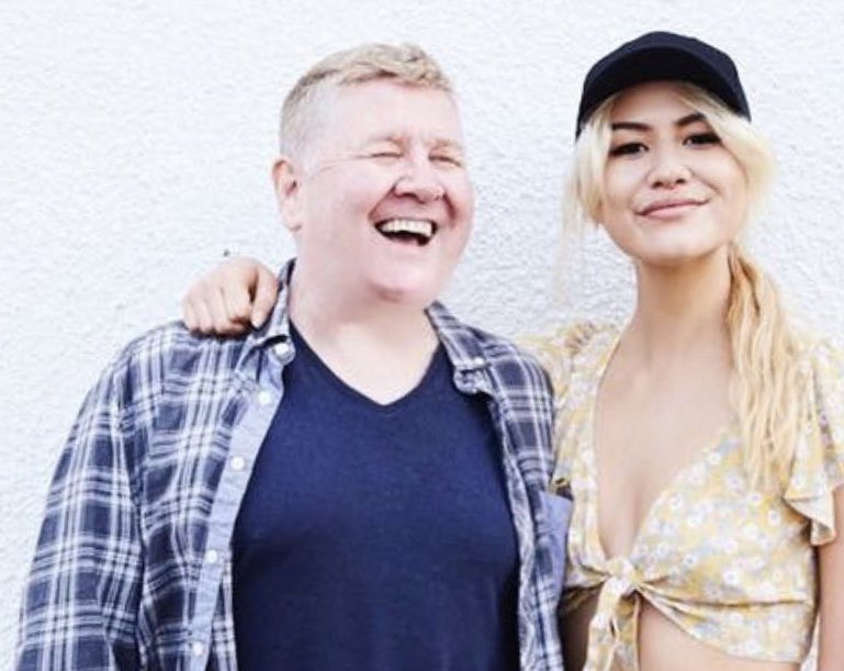 LUKESH4KES's tweet photo. calum and his dad have the same smile🥺 https://t.co/TlUf4XI65v