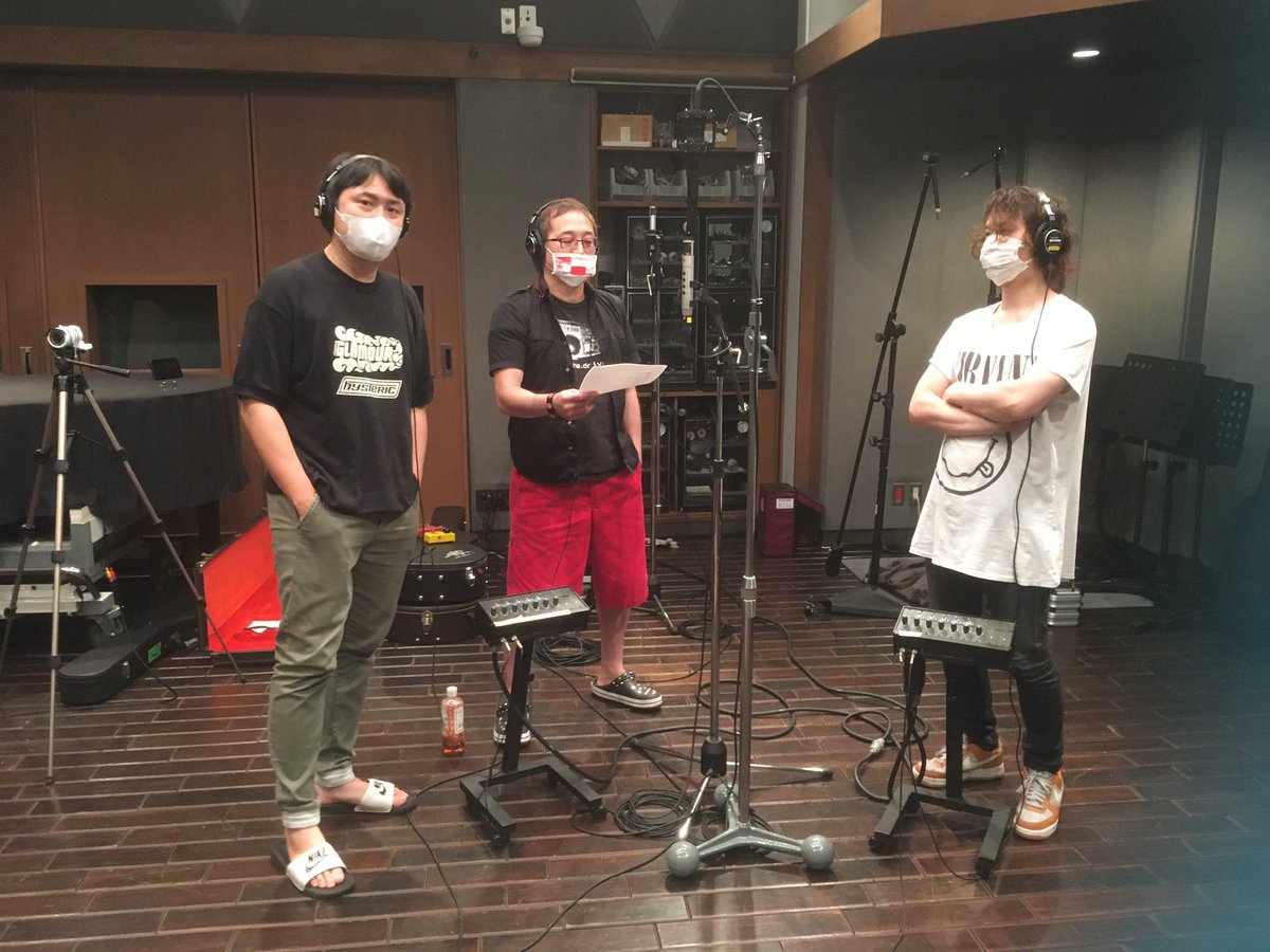 kocean3's tweet photo. 次はコーラス録り
楽しい！ https://t.co/B7Pdho4t0q