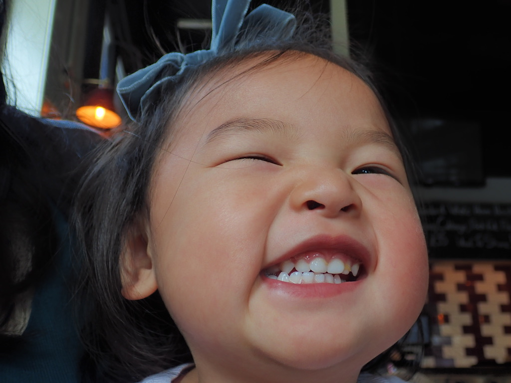 JolandaChan's tweet photo. Kicking off this Monday's throwback with some of this little cutie's fave London moments. Head over to my Instagram to find out what else we got up to in the autumn of 2018. 
#throwback #memories #toddler #family #missraep #momlife #babygirl #smiles #jolandawrites https://t.co/8Dp3tDRlwG