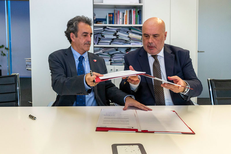 cantabriaes's tweet photo. 🏭 Cantabria acogerá el #TopFuel2021, el congreso más importante del mundo en combustible nuclear

@f_martingallego señala que su realización en Santander supone el "reconocimiento al esfuerzo de la región" y su industria nuclear

➡️ https://t.co/XouTsgxDgw https://t.co/zGpyCFdFfY