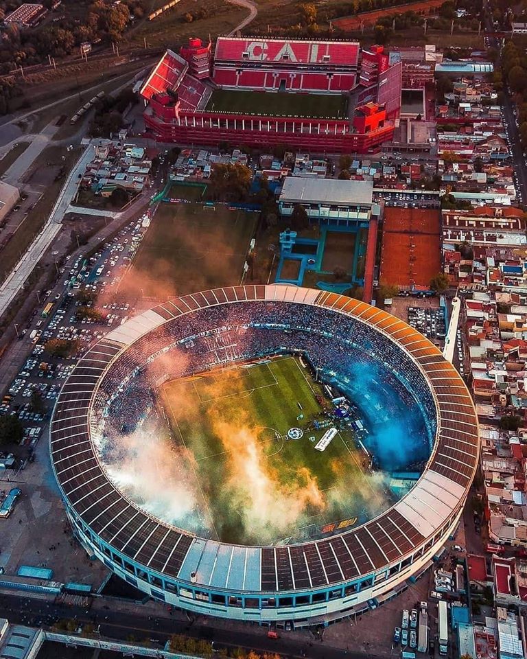 12.633 fotografias e imagens de Racing Club De Avellaneda - Getty