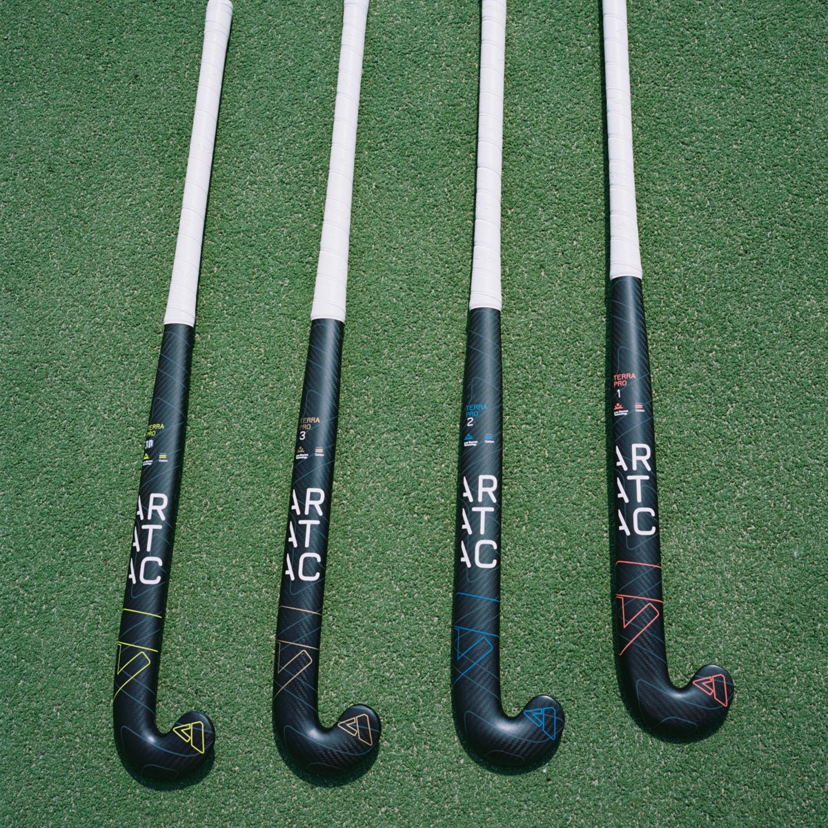 New Range now live to pre oder for the end of the month. Head over to aratac.com. 

#Teamaratac #aratachockey #nanopro #terrapro