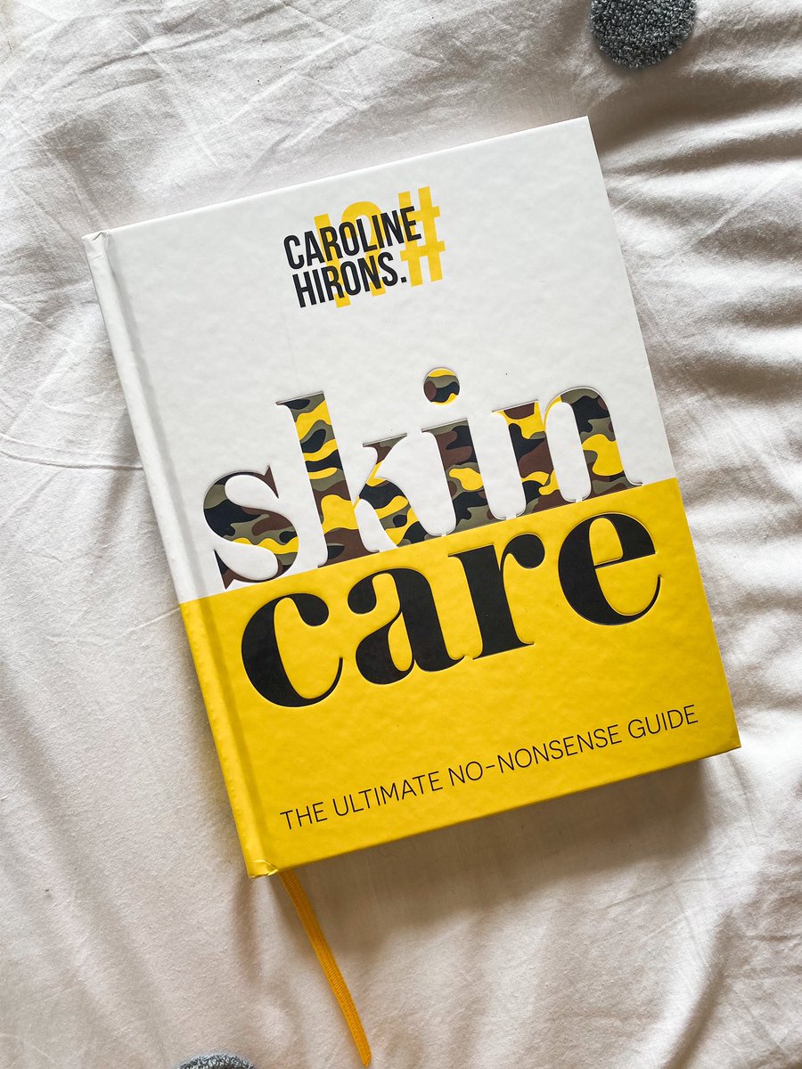 I do love a good Monday morning delivery 📖 I can’t wait to get stuck in and reading 😍 @CarolineHirons