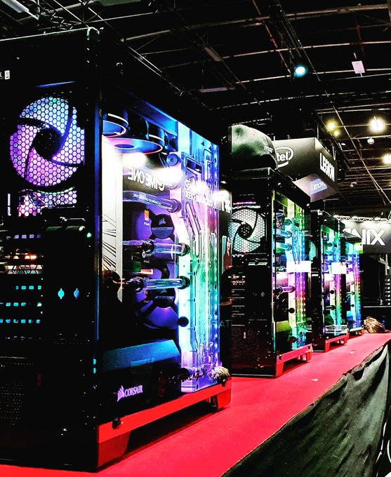 Events_Elysium's tweet photo. [RÉTROSPECTIVE]

A l'occasion du plus grand salon français de jeu vidéo : la #ParisGamesWeek, nous avons organisé et animé durant 5 jours consécutifs le stand de @Infomax_Paris ! 🎤🏆

Nos missions : 

🔹 Conception &amp; organisation des tournois
🔹 Animation du stand https://t.co/TtjhECThOj