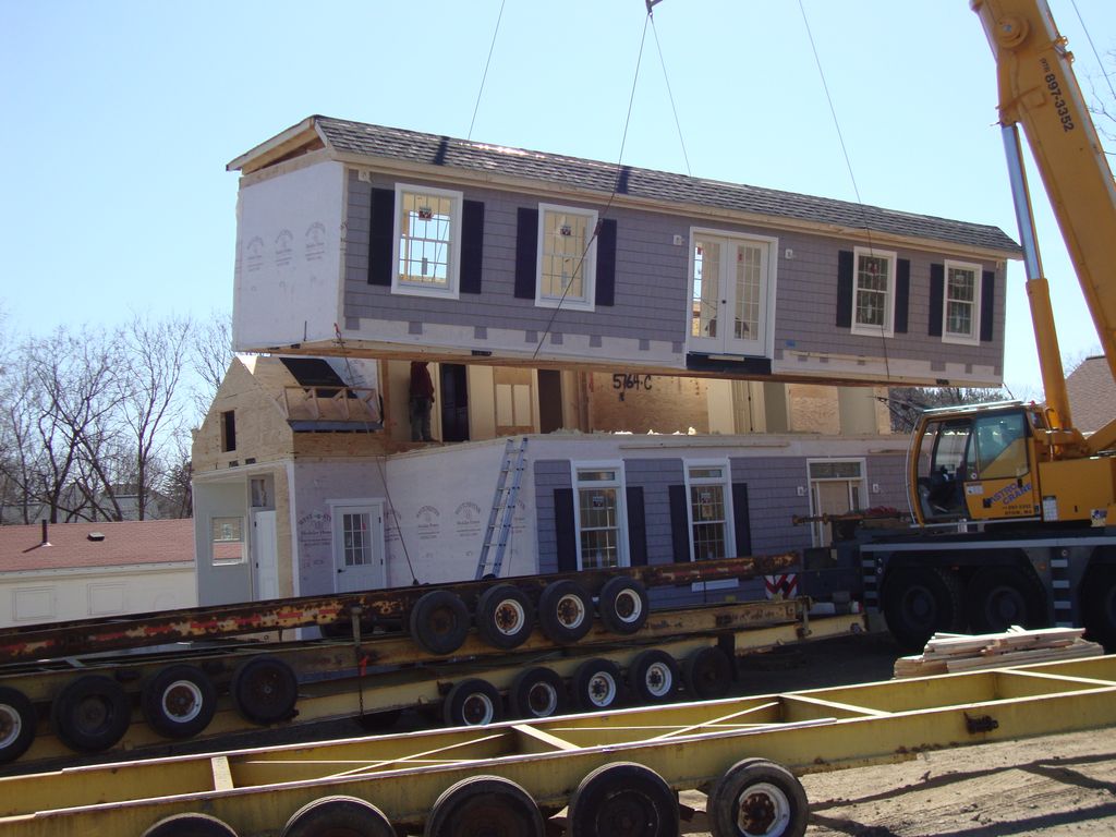 EconomyModulars's tweet photo. Modular Monday with Manny! When you #BuildModular there is less waste. By working with standardized dimensions, modular manufacturers are better able to make optimal use of materials and avoid waste. This saves you money! #EconomyModulars #LoveWhereYouLive https://t.co/376C4LWGar
