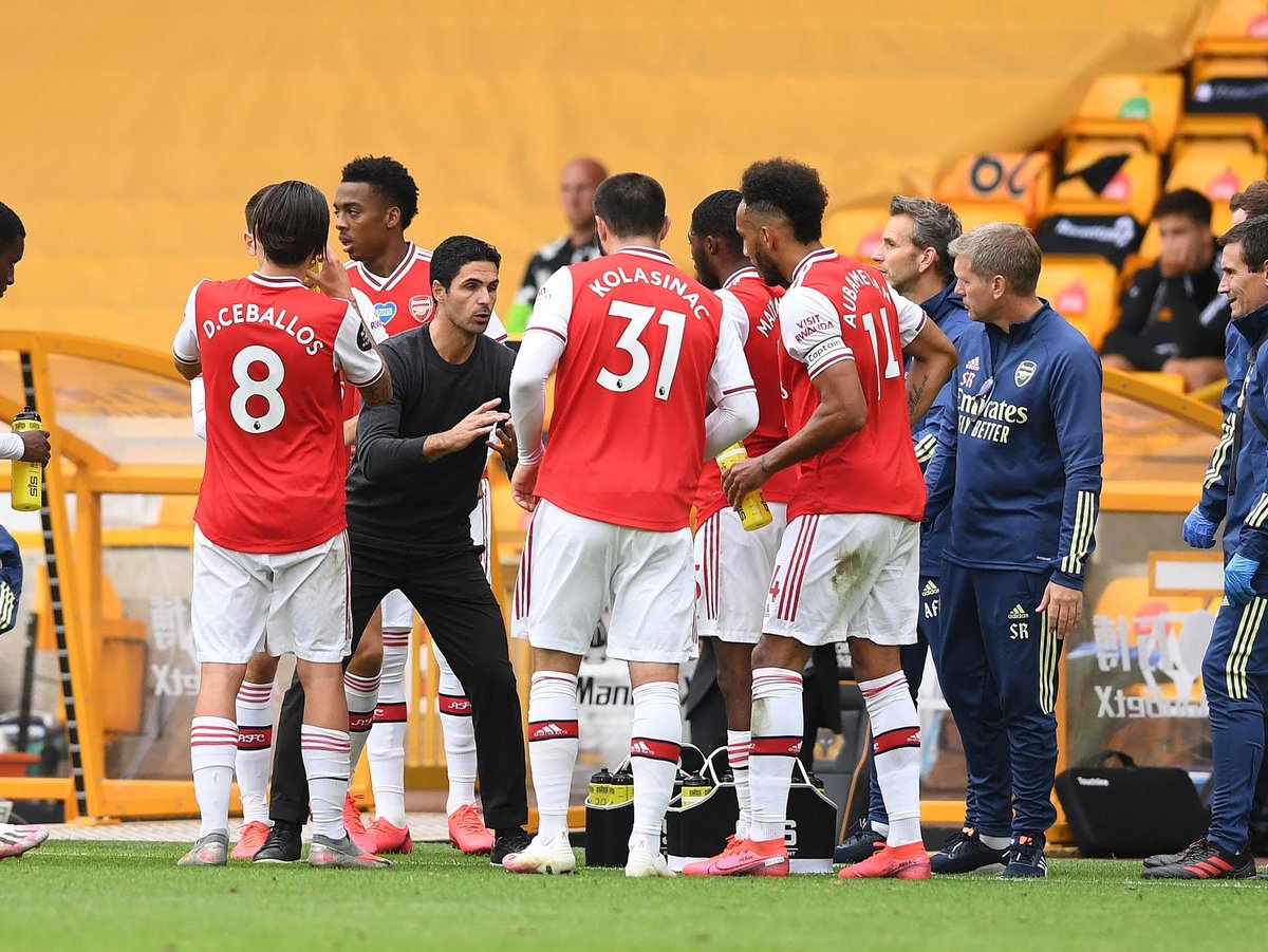 Positive #2: Body LanguageSince Arteta took over there has been a positive shift in body language. This photo is from Saturday’s match against Wolves. You can see how bought in each player is into his vision and how attentive they are when he speaks to them.