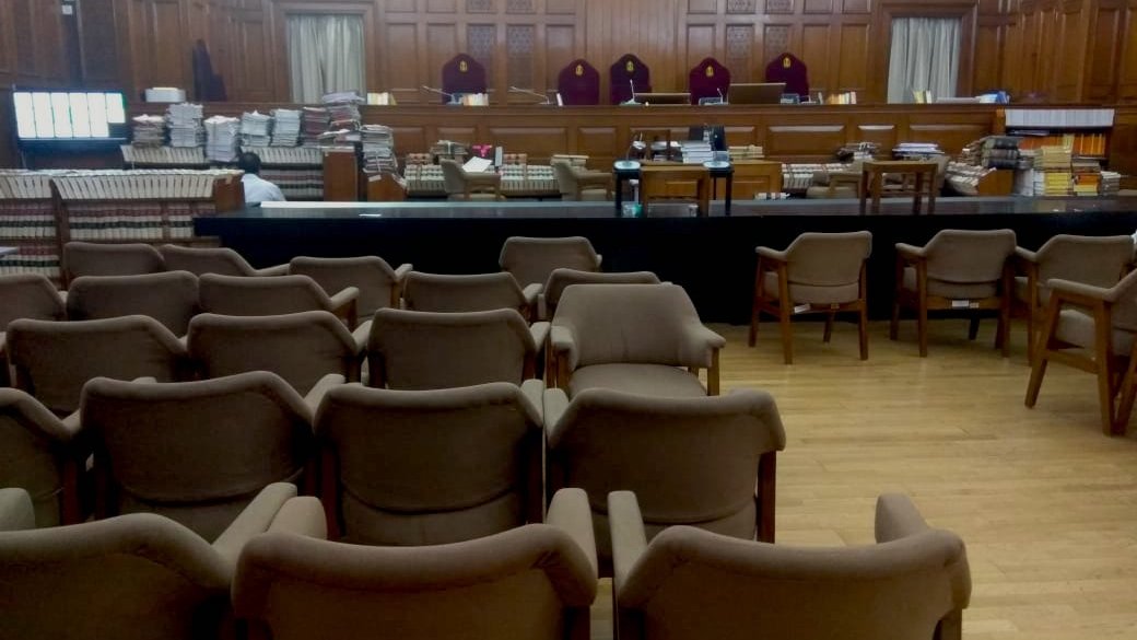 scobserver's tweet image. The latest #StandardOperatingProcedure confirms that the #SupremeCourt will continue to operate virtually.

However, it does signal that the Court may hear a wider range of cases than before

more: scobserver.in/the-desk/covid…