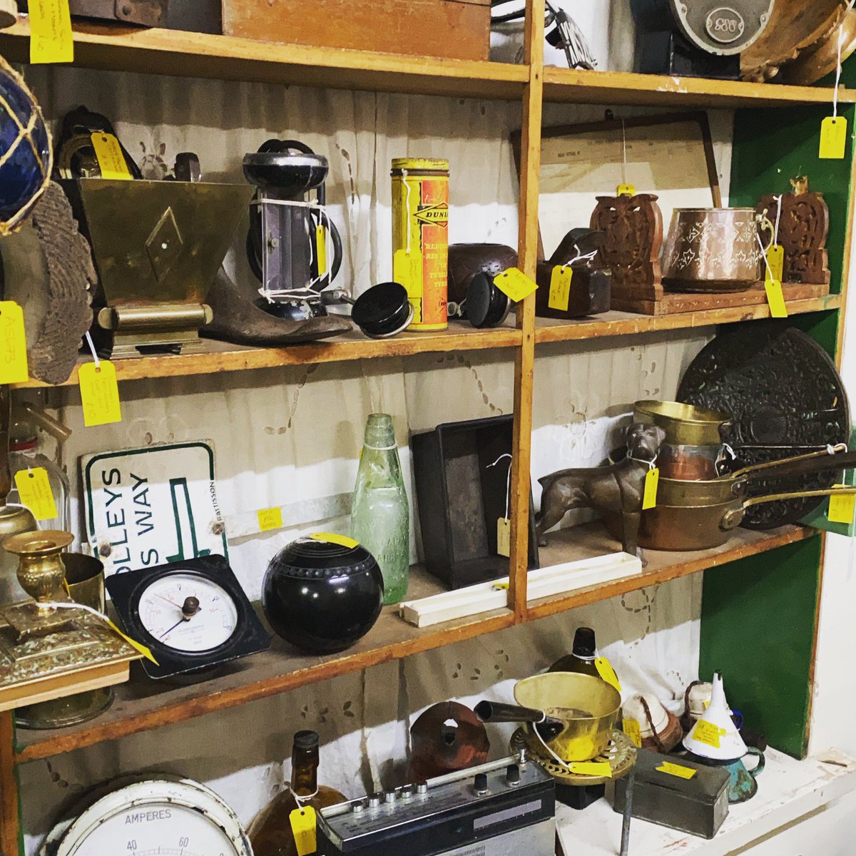 astraantiques's tweet photo. We are open until 5pm,come for a browse and say hello. #industrial #boysstuff #eclecticdecor #mancave #astraantiquescentre #hemswell #lincolnshire https://t.co/LssccVNtgl