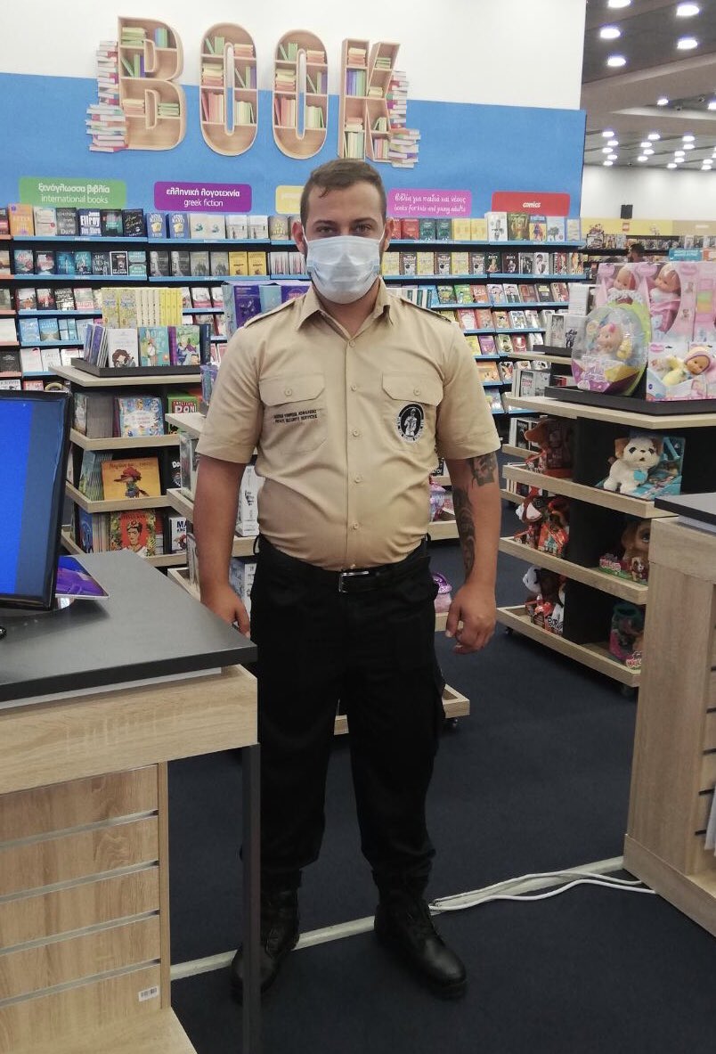 OnGuardCy's tweet photo. New Kid (#security #guard) on the team (#onguard_security #onguardsecurity #onguardcy)
#ιδιωτική_ασφάλεια #φρουρός_ασφαλείας #securityofficer #securityguard #securitas #securityservices #nicosia #limassol #paphos #larnaca #famagusta #cyprus https://t.co/XX4L5fYlfM