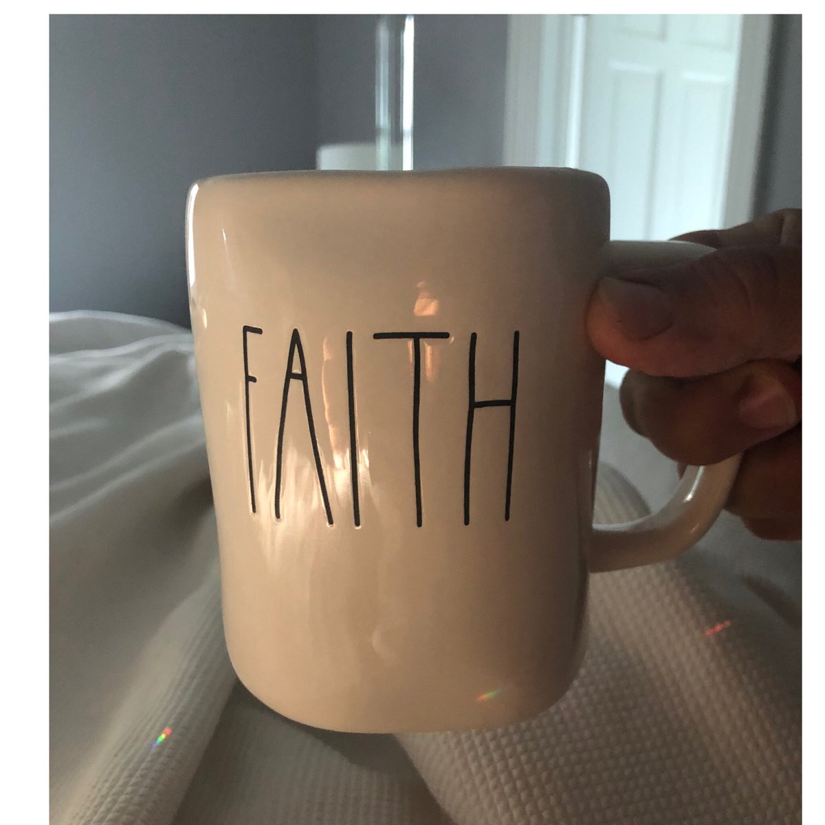 Angie_Harmon's tweet photo. I cannot express the gratitude to all of you... this update is definitely moving in a better/right direction. THANK YOU FOR YOUR PRAYERS... if I could hug each &amp; every one of you I would. Please continue to #prayforzahn  I love you all so much ❤️🙏🏼❤️🙏🏼 https://t.co/vgPVeVpheG