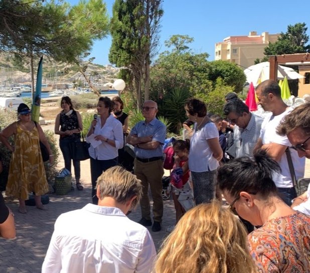 sadji_y's tweet photo. Lancement du projet Vacances Familles sur l'île du Frioul .Un projet éducatif,culturel et citoyen possible grâce à des additions d'énergie, de solidarité et de confiance : des partenariats engagés et des objectifs partagés👏👏
@laligue13 @ANCVacances #leolagrangevacances #caf13 https://t.co/p0ZTpm4eWx