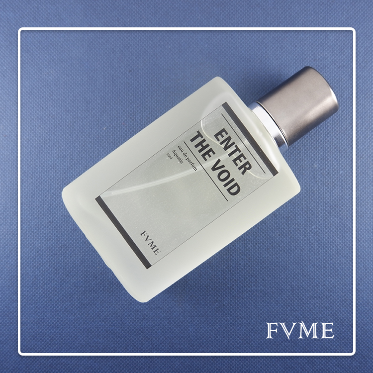 FVMEperfume's tweet photo. Enter The Void, FVME Best Male Perfume Seller! 
Aroma Enter termasuk dlm kategori Earthy  / Aquatic, Fresh dan Energetic.

Top Note: Fruity Citrus
Middle Note: Floral
Base Note: Woody Earthy

#fvme #perfume #parfum #parfumpria #localbrand ##banggabuatanindonesia https://t.co/UTjP2DH08H