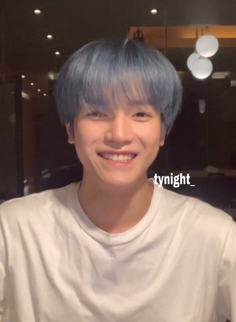 taeyongpictures's tweet photo. 200706 nct 127 online fansign

OMG LOOK AT HIM 😭 

cr. tynight_ 
#TAEYONG #태용 https://t.co/dEb14sqm8R