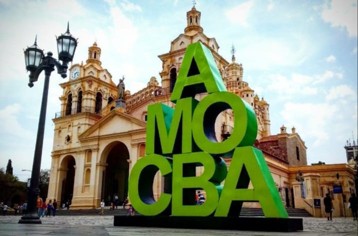 romerogangui7's tweet photo. #447años d historias q habitan en cada rincón d la Ciudad.
La Rebelde. 
La Docta. 
La d los Comechigones. 
La d la Reforma Universitaria. 
La del Cordobazo.
La del Cuarteto
La tuya, la mía, la d todos los q la remamos para hacerla cada día mejor.
#Córdoba ♥️
#FelizCumpleCórdoba https://t.co/IaUj0xBTzO