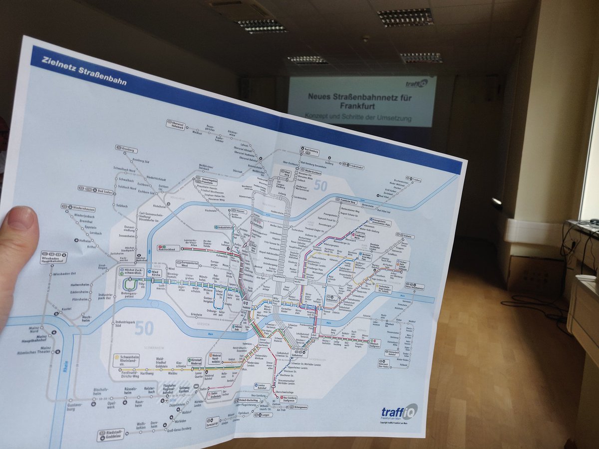 Pressekonferenz #traffiQ_Ffm #VGF_FFM Das zukünftige  #Straßenbahn-Netz #Frankfurt mit drei neuen Linien. 19 Friedberger Warte - Stadtgrenze Offenbach, 20 Rebstockbad - Bürostadt und 13 Industriehof - Heilbronner Straße