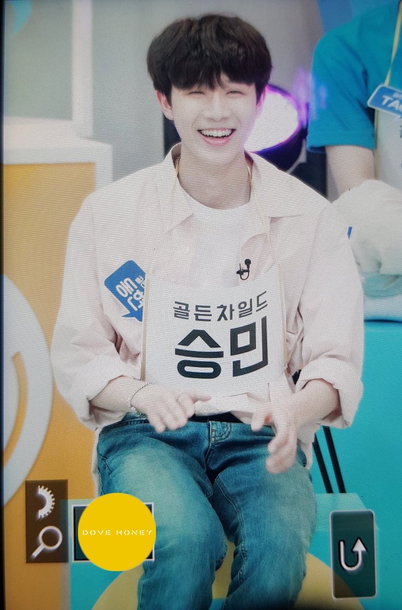200706 팩트인스타 #동현 🍯

힝,,귀여워🥰
#DONGHYUN #ドンヒョン
#골든차일드 #GoldenChild #ゴルチャ 
<a href="/Hi_Goldenness/">GOLDEN CHILD</a>