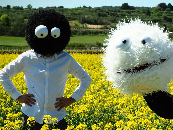 >> PROJETONS L'ÉTÉ << 
Muppets Rapsody // Récital pour boules de poils
Tour de force marionnettique pour quatre mains, autant de têtes, un rubik’s cube, du son et du boxon !
Mercredi 15 juillet à #Nîmes / dès 5 ans // Gratuit
+ infos theatreleperiscope.fr/spectacle/mupp… #theatre #culture