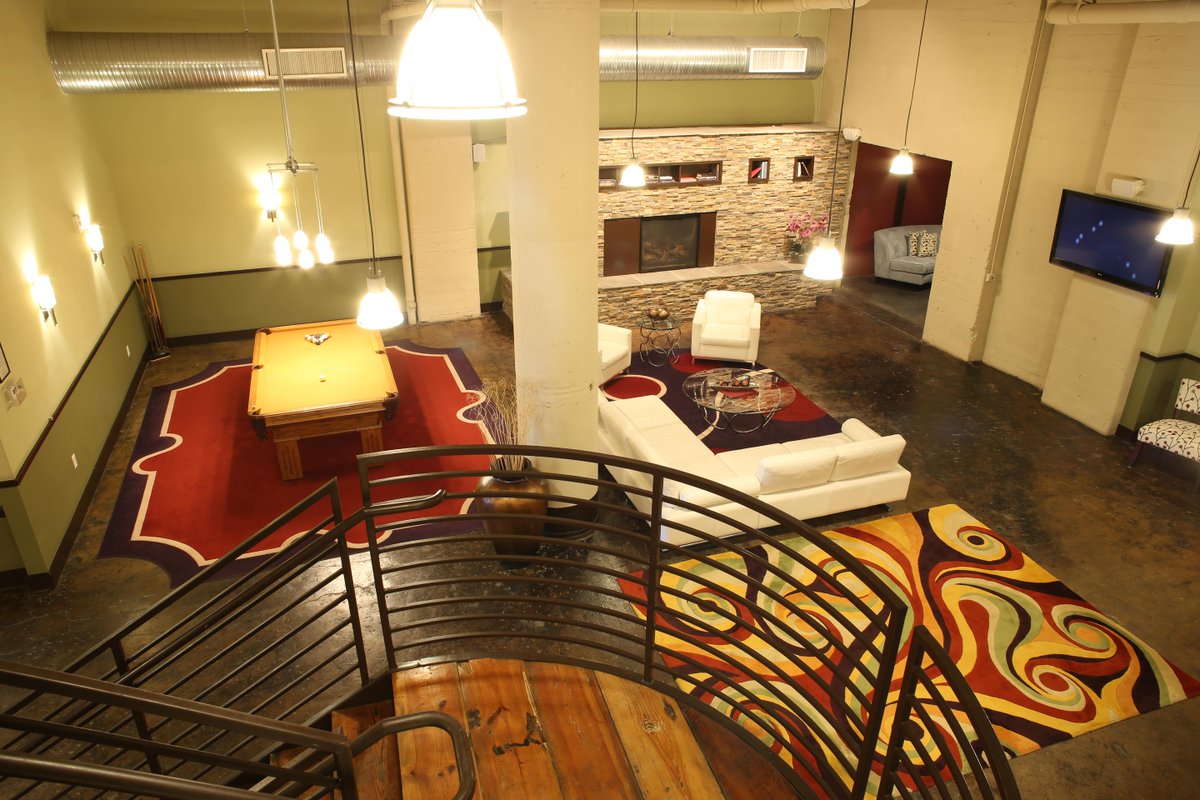 WFLofts's tweet photo. Looking to move in September? We now have apartments available in July, August and September. Visit https://t.co/GimeFzVyvV to see all our options. 

#wsnc #winstonsalem #myws #dtws #winstonsalemnc #mywsnc #nc #shoplocal #northcarolina #bestofwinston #whatwherewinston #camelcity https://t.co/DwuMObjxQu