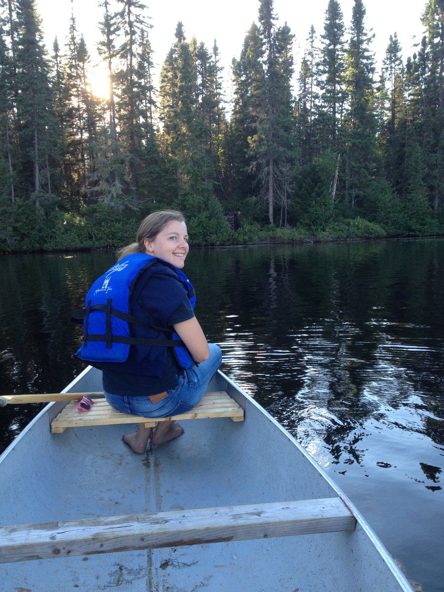 LugagneB's tweet photo. Canoeing - unravelling the beauty of nature (while picking up plastic bags that maybe floating around !)
#LeadTheChange #Passion4Environment 🚣‍♀️🌍🌿 https://t.co/35NgcIR64R