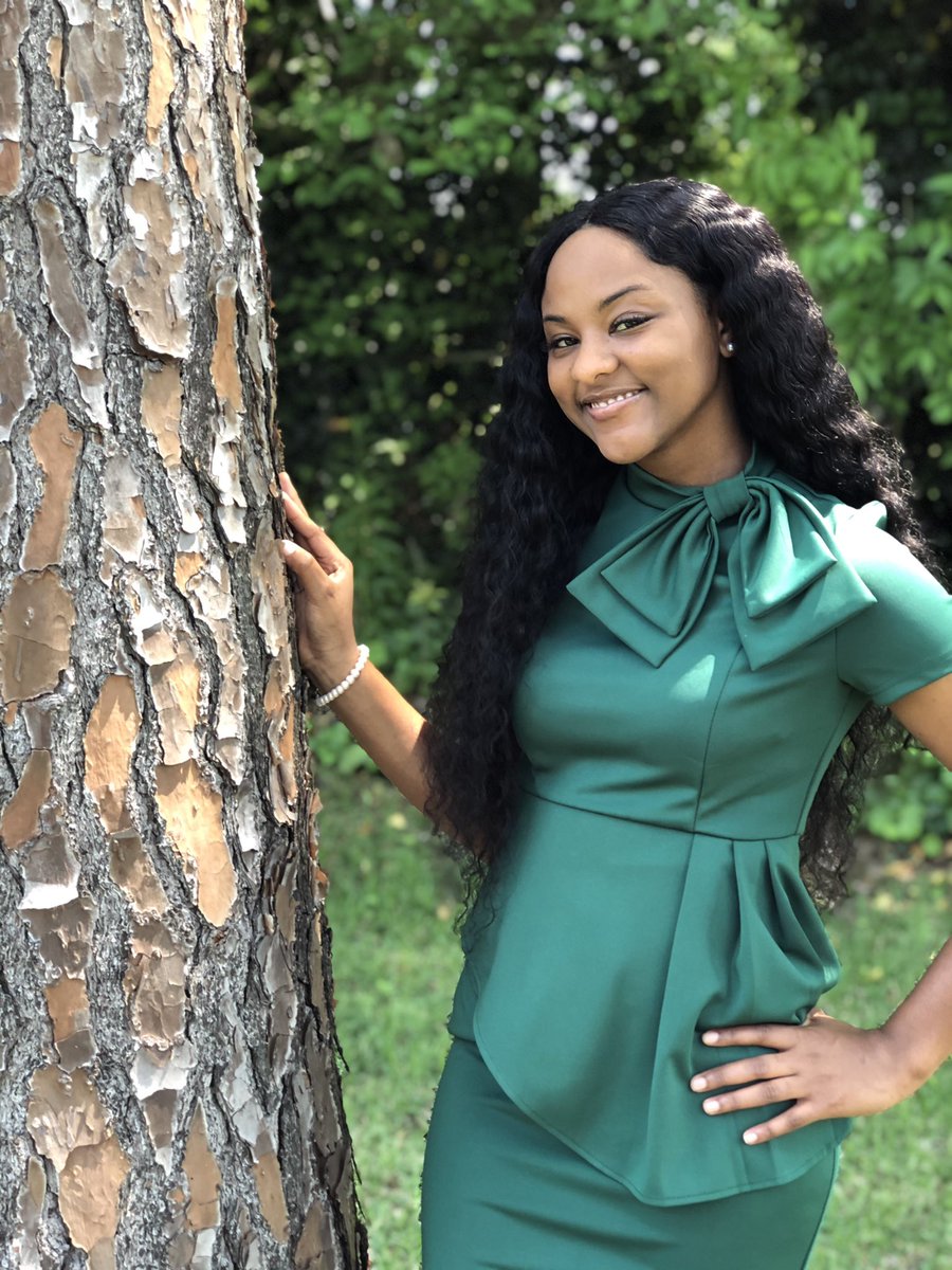kirababyyyy12's tweet photo. #WhosWhoOfJSU 
-JaKira Smith💓
-Natchez, MS 📍
-JSU ‘22 💙🐯 
-Biology Pre Physical Therapy 👩🏽‍⚕️
-Athletic Trainer🏈
-oh so preTTy💓💚 https://t.co/B3oyUDKuaO