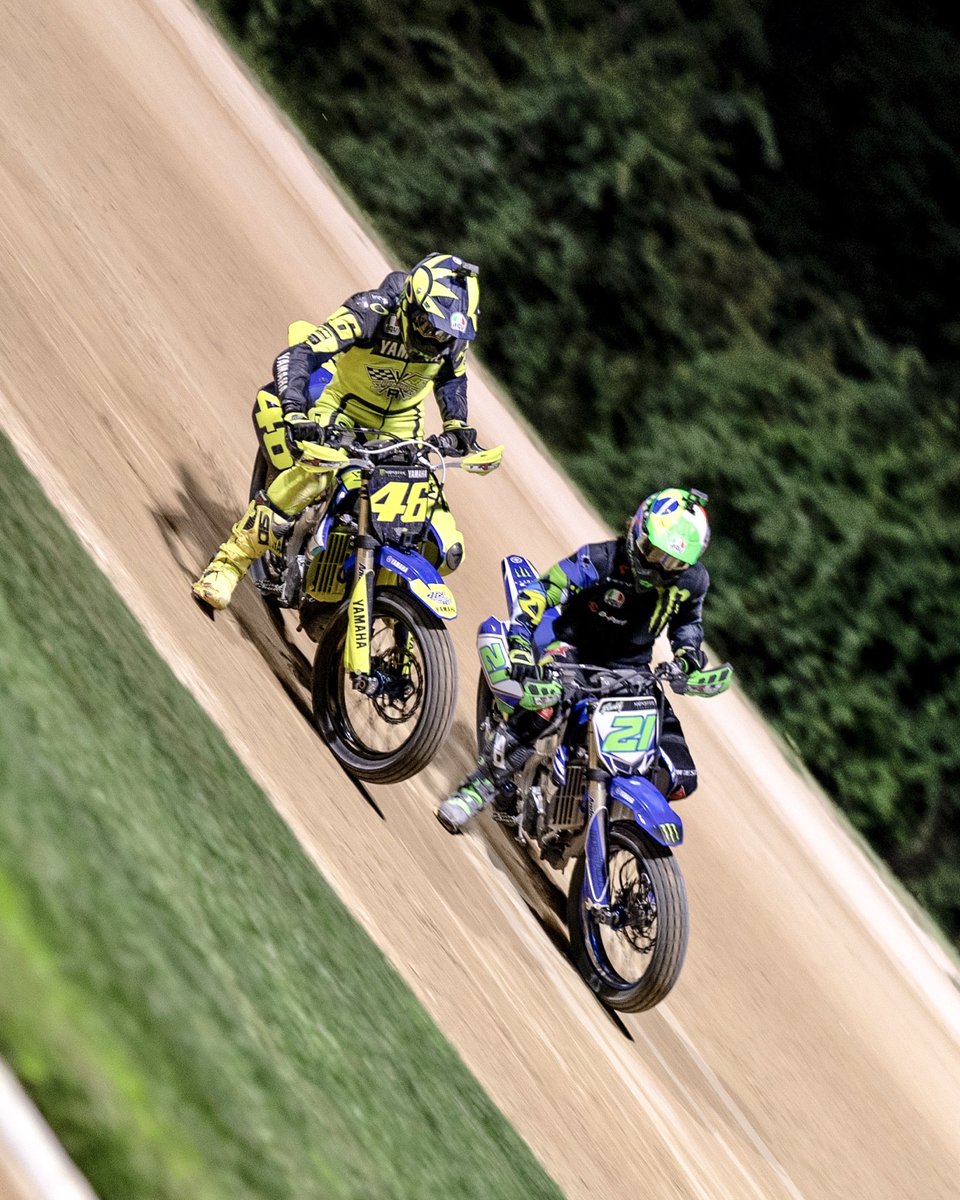Valentino Rossi tweet media