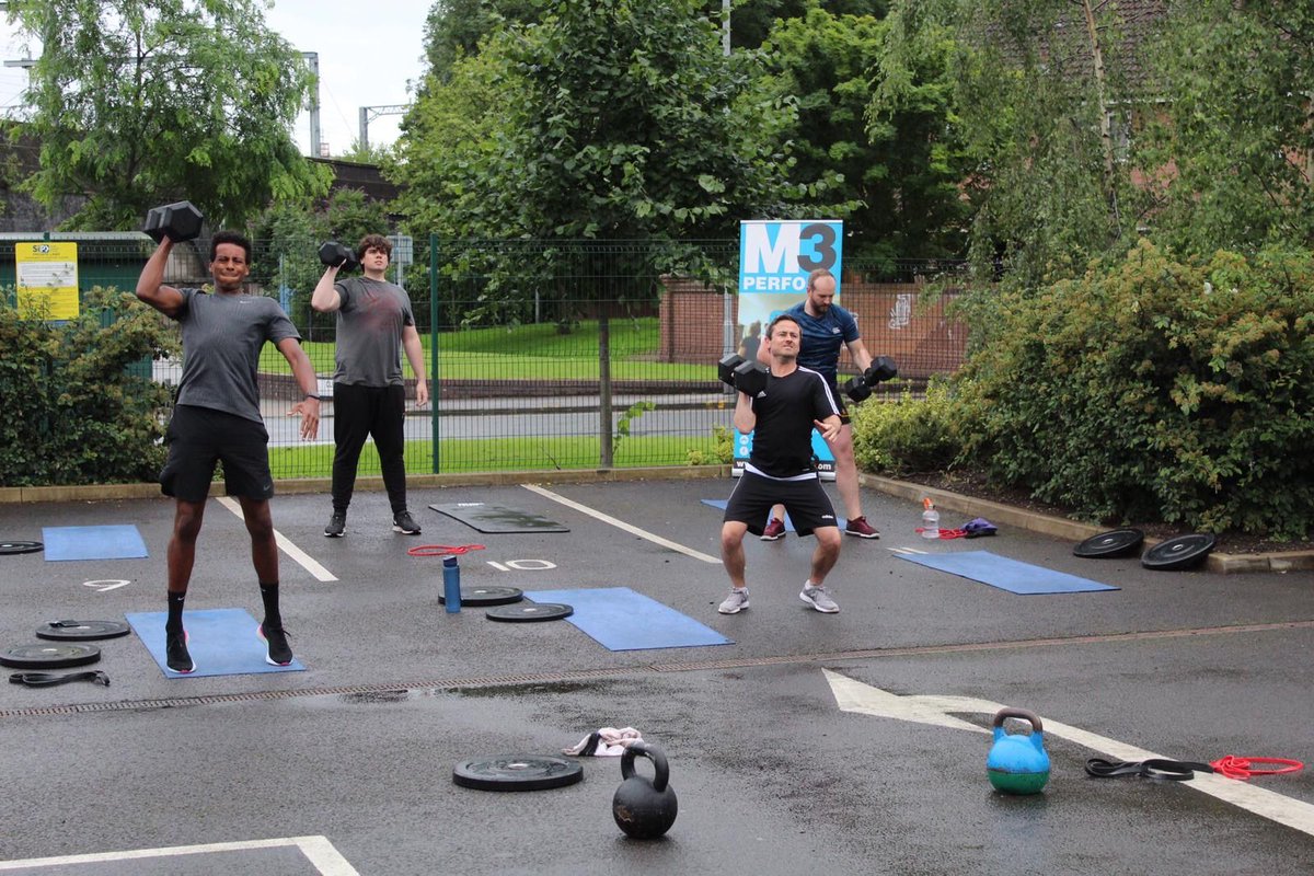 ILoveMCR's tweet photo. No gym? No problem. Until gyms are allowed to reopen, #M3Perform are back with outdoor sessions to help us all get back into the swing of things 💪 

While you're at it, you can grab their special re-opening offer of 4 sessions for £29 

https://t.co/6i15chkDhy https://t.co/qvRGmyYxbr