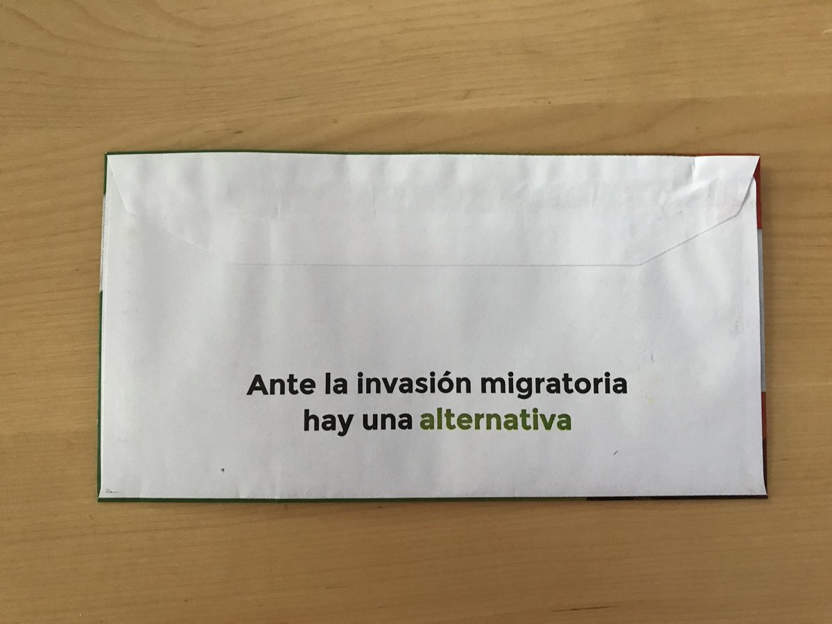 idazten's tweet photo. Los sobres de VOX en Euskadi para las elecciones son absolutamente vomitivos y criminales. https://t.co/WOJlzhbLTn