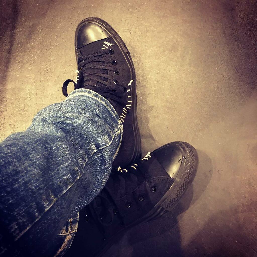 YOU_official's tweet photo. Today's kicks!
Converse YOULAND Franken Stitches Chuck Taylor All Star Hi Monochrome Black #shoesoftheday #converse #chucktaylor #shoeporn #foreverchuck @converse https://t.co/1s4kSzmLMT https://t.co/nYVnqwsdFF