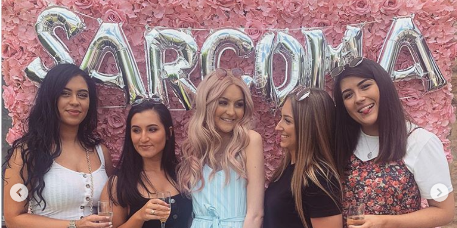Sarcoma_UK's tweet photo. After #SarcomaAwarenessWeek, we've been looking back at our past Big Picnics events. From Daisy's garden party picnic, to Elmswood's staff picnic indoors, to Nicola's 'cream tea' seaside picnic, they have been such a special way to mark our awareness week throughout July. https://t.co/PaoNWIw2FZ