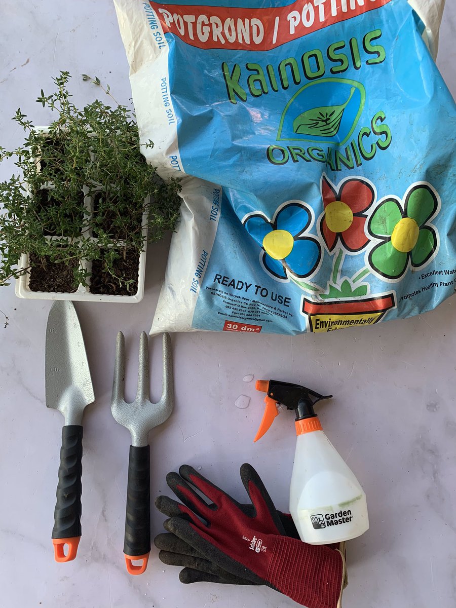 FarmMinist's tweet photo. So now roll up your sleeves and let’s get gardening. https://t.co/GDLsOwEuwC