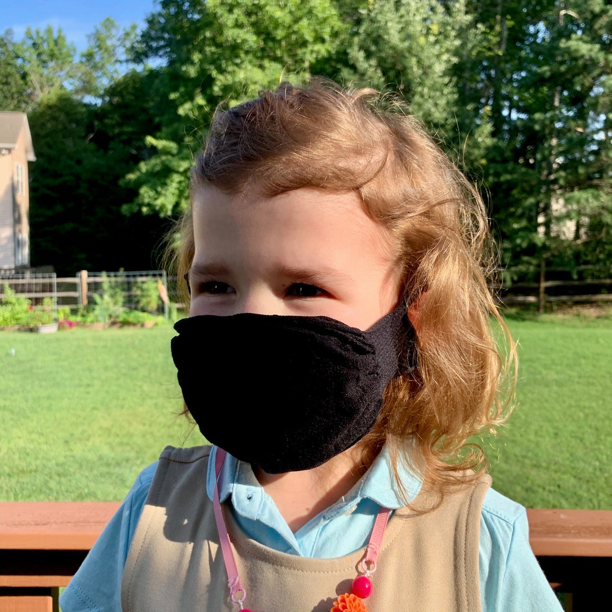 ConcordNCgov's tweet photo. Good morning, Concord! Need a mask? Get one for free from 1-3 pm today at Weddington Road Bark Park or Dave W. Phillips Activity Center. More info: https://t.co/Y3DEpDmYc1 #commit4cabarrus #stopthespread #doyourpart @ConcordNCPolice @ConcordNCFire @CabarrusHealth @CabarrusCounty https://t.co/coTT374KAB