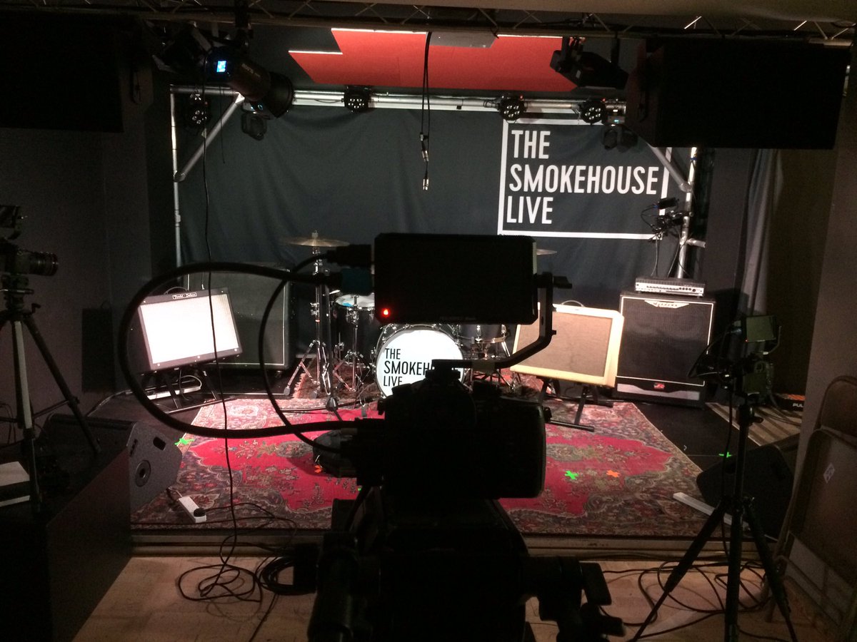 semiecho's tweet photo. Set up and testing for #lockeast @TheSmokehouseUK ready for Thurs #livesound #livemusic #Lockdown https://t.co/fYabLCX629