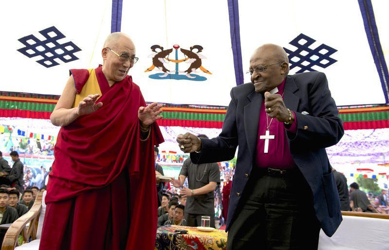 IPYG_AFRICA's tweet photo. “The most important quality to have toward your day is gratitude for what you have experienced, even for what was hard and what allowed you to learn and grow.” -- an extract from The Book of. Joy

Happy birthday Dalai Lama! 🎉 https://t.co/5Nwr94Z5kx