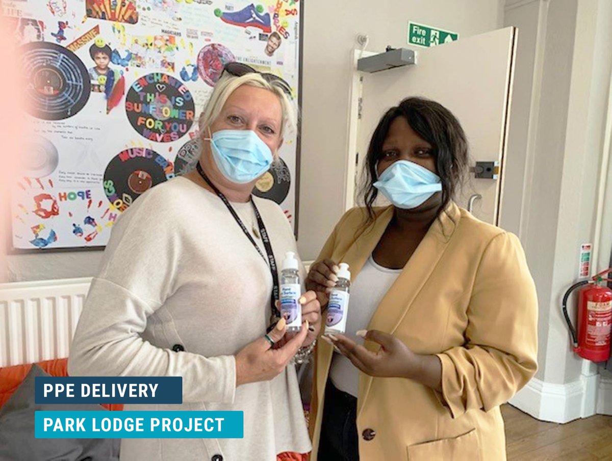 UKMaskForce's tweet image. UK Mask Force sent #facemasks and bottles of hand #sanitiser to the Park Lodge Project in Leicester, thanks to your donations. We received these photos and videos back from the wonderful staff there ukmaskforce.co.uk/park-lodge-pro… #PPE #frontlineworkers #frontline