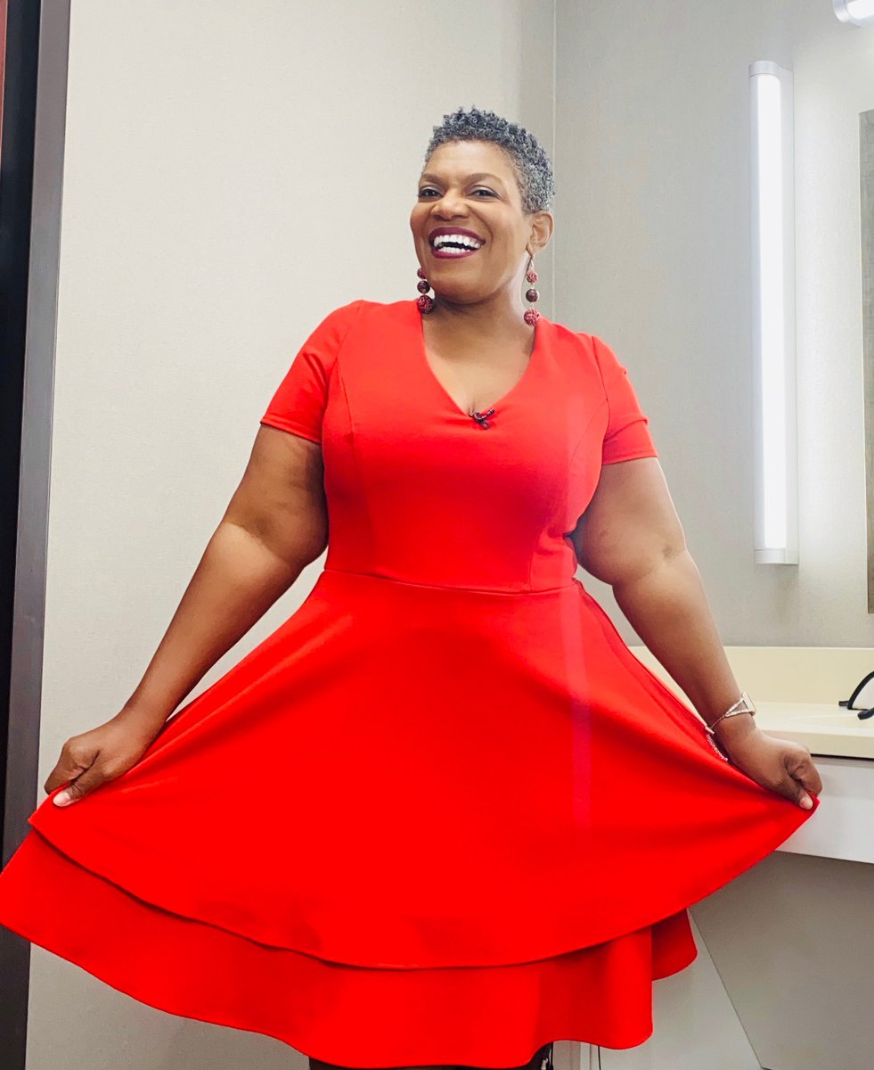 TonyaTerry's tweet image. I freaking hate coming back to work after a long weekend! But I am grateful to have a job because these bills don’t take a holiday break! Thanking God for another day to do whatever I need and want to do! #MondayMotivation #LookForTheGood #BeThankfulForWhatYouGot #LoveYou