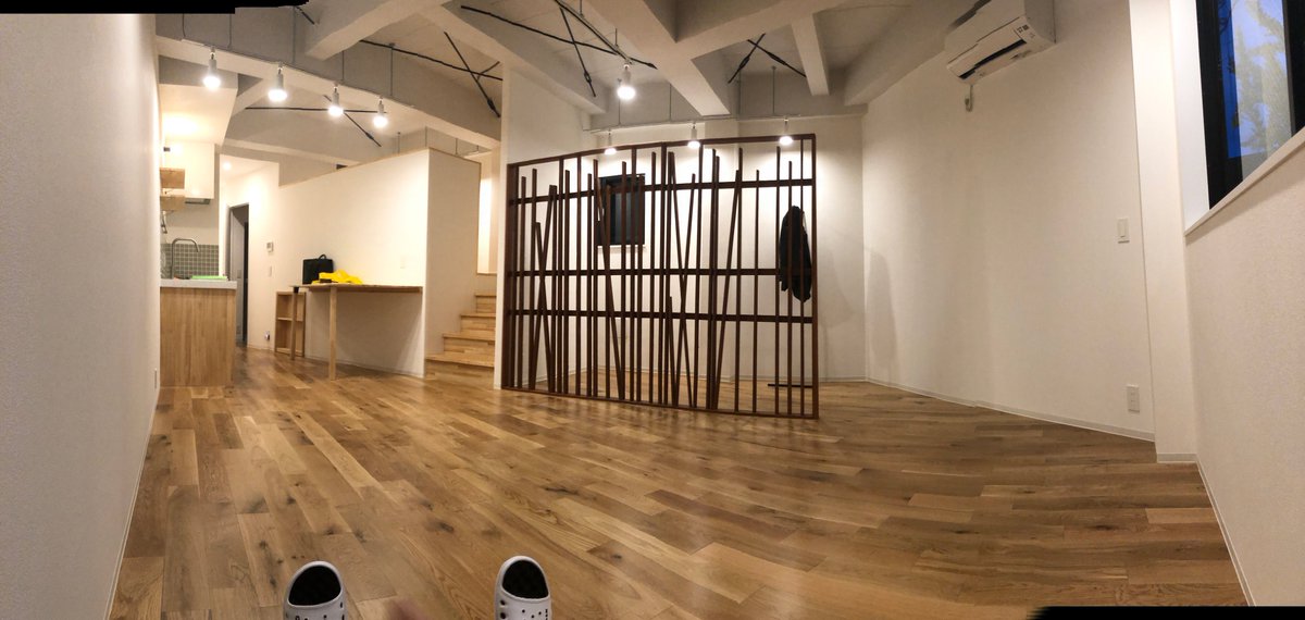 荒木賢二郎 個室サテライトオフィス テレスペ 広い家に引っ越して２ヶ月で気が付いてしまった 広くなくていいや 寝るとこ2畳 生活するとこ4畳 ワークスペース3畳 物置1畳 合わせて10畳ぐらいのワンルームの方が落ち着くしすぐ冷えるし