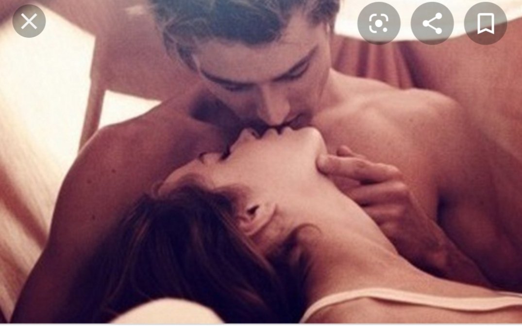 UnCredi's tweet photo. Cos'è un bacio?
Un segreto detto sulla bocca,
Un istante di infinito
Che ha il fruscio di un ape
Tra le piante.
E. R.

#giornatamondialedelbacio 
https://t.co/F28V7Hkl37 https://t.co/olVOzkxQKG
