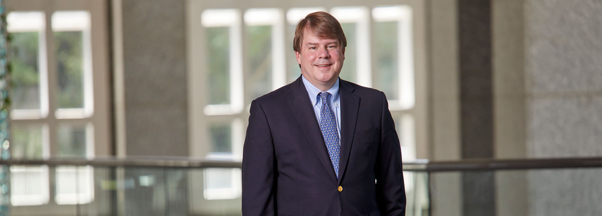 Harrison Roberts has been elected to serve as the firm’s Managing Partner, succeeding Wayne Hillis. Harrison will continue to represent financial institutions in secured lending transactions, and Wayne will return full-time to his business lit practice. bit.ly/2CbIw0g