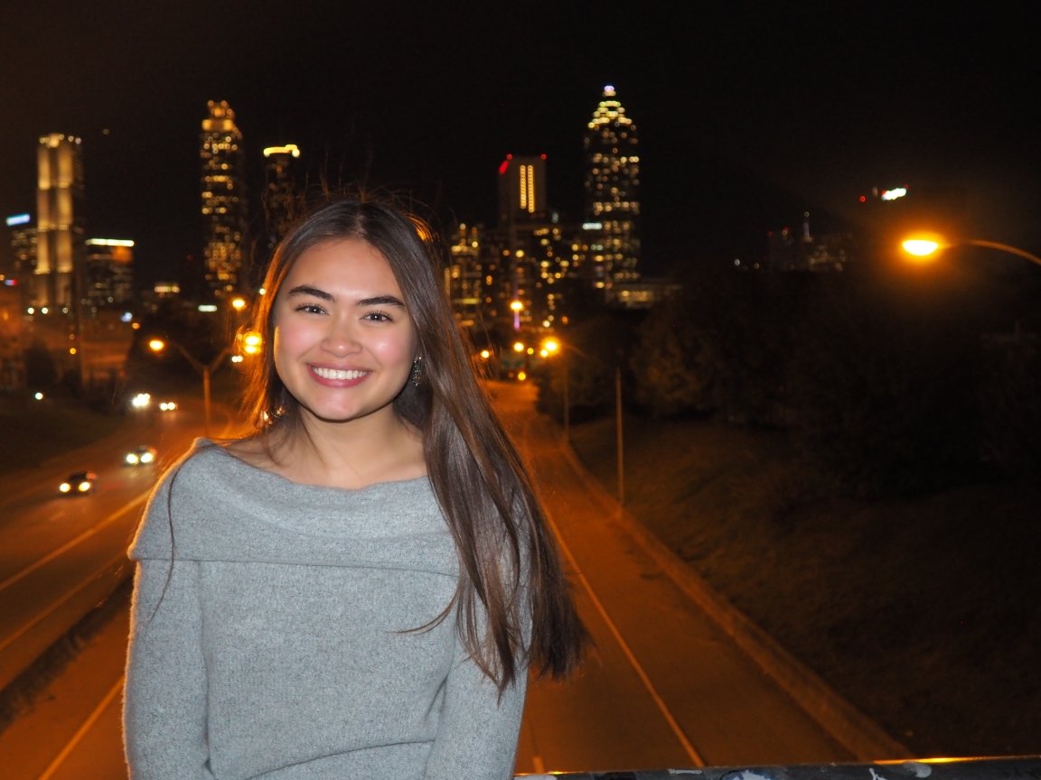 UTKMathCamp's tweet image. #CounselorSpotlight Meet Diana!!! Diana is a Junior Mathematics major and Computer Science minor from Nashville. Her favorite thing about UT is working with all her Math Camp coworkers! Diana is looking forward to meeting the Math Campers and helping them fall in love with math!