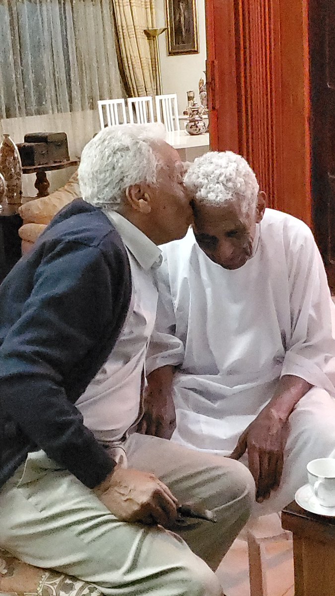 sudalove_'s tweet image. I want a friendship/bond that's like my dads &amp;amp; Dr. Jaafar Ibn Ouf 😭♡😭♡😭♡😭♡😭♡😭♡😭♡😭♡😭♡😭
عايزة صداقة زي صداقة والدي ود. جعفر ابن عوف