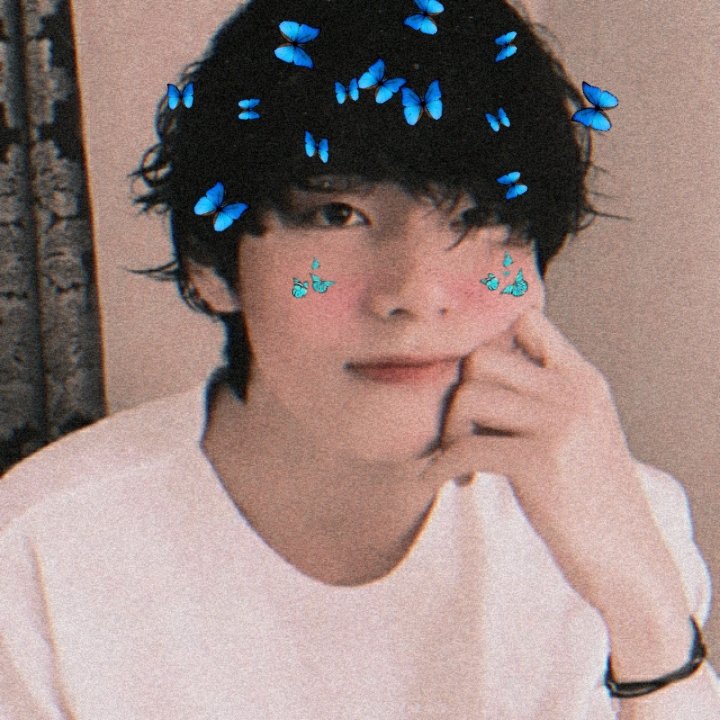 Sweeeettttv's tweet photo. ʰᶦᵎ ʸᵒᵘ ᵃʳᵉ ᵐʸ ᶠᵃᵛᵒʳᶦᵗᵉ ᵇᵒʸ 

@BTS_twt #ARMYSelcaDay #ARSD https://t.co/dviuoFtGew