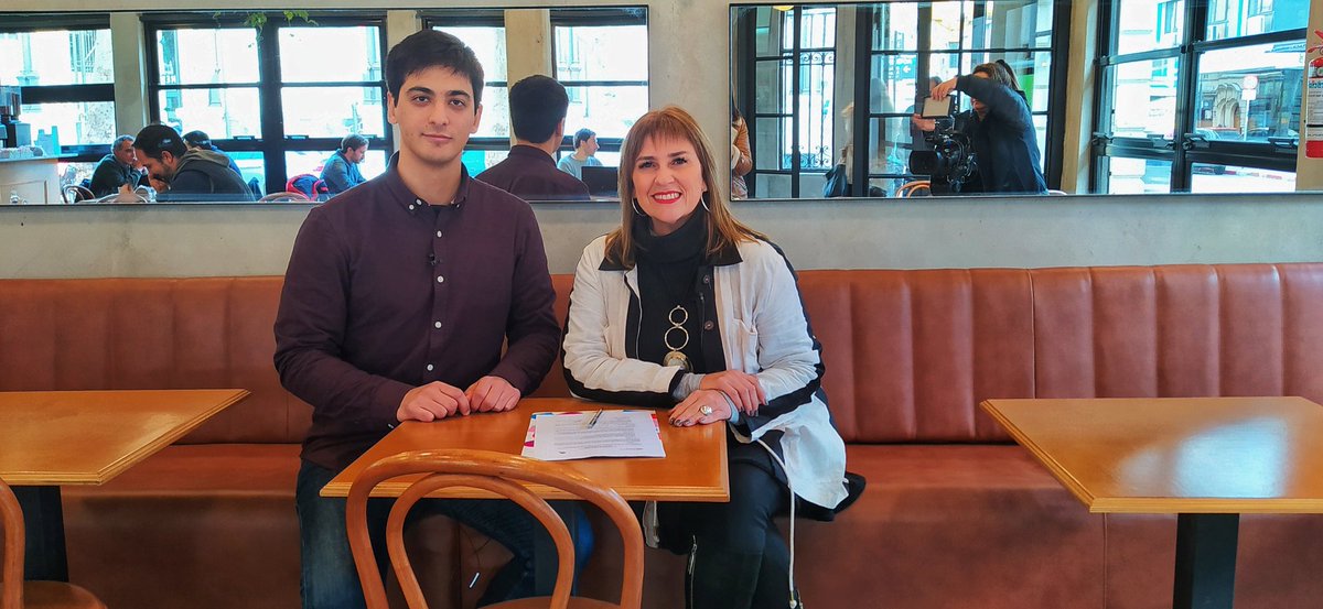 El encuentro se cerró con la firma de un acuerdo de Media Partner entre CDU y <a href="/disenartetv/">DiseñarteTV</a> Estaremos compartiendo contenidos sobre #diseño y más por la pantalla de @TNUtvpublica