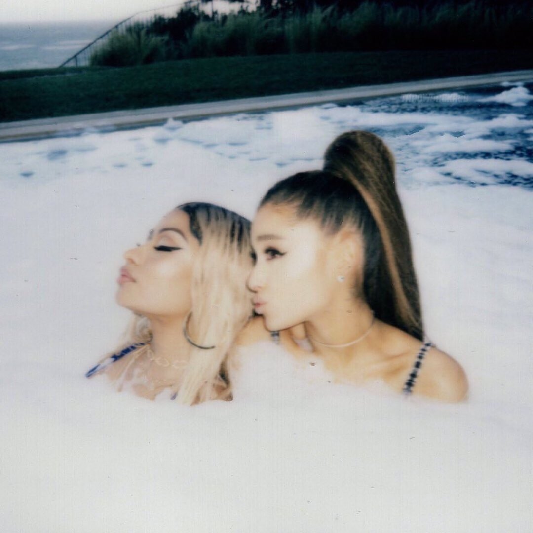 throwbackagb's tweet photo. Ariana via Instagram 2 years ago today β#bedvideo tonight π β‘ βοΈβ & βgot a bed ..... wit your name on itβ (6th July 2018) https://t.co/15HQHlERtm