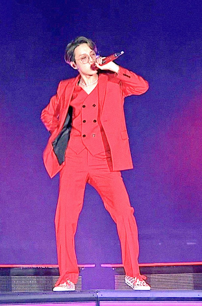 Misis Hobi - Hoseok in red suit will always be iconic