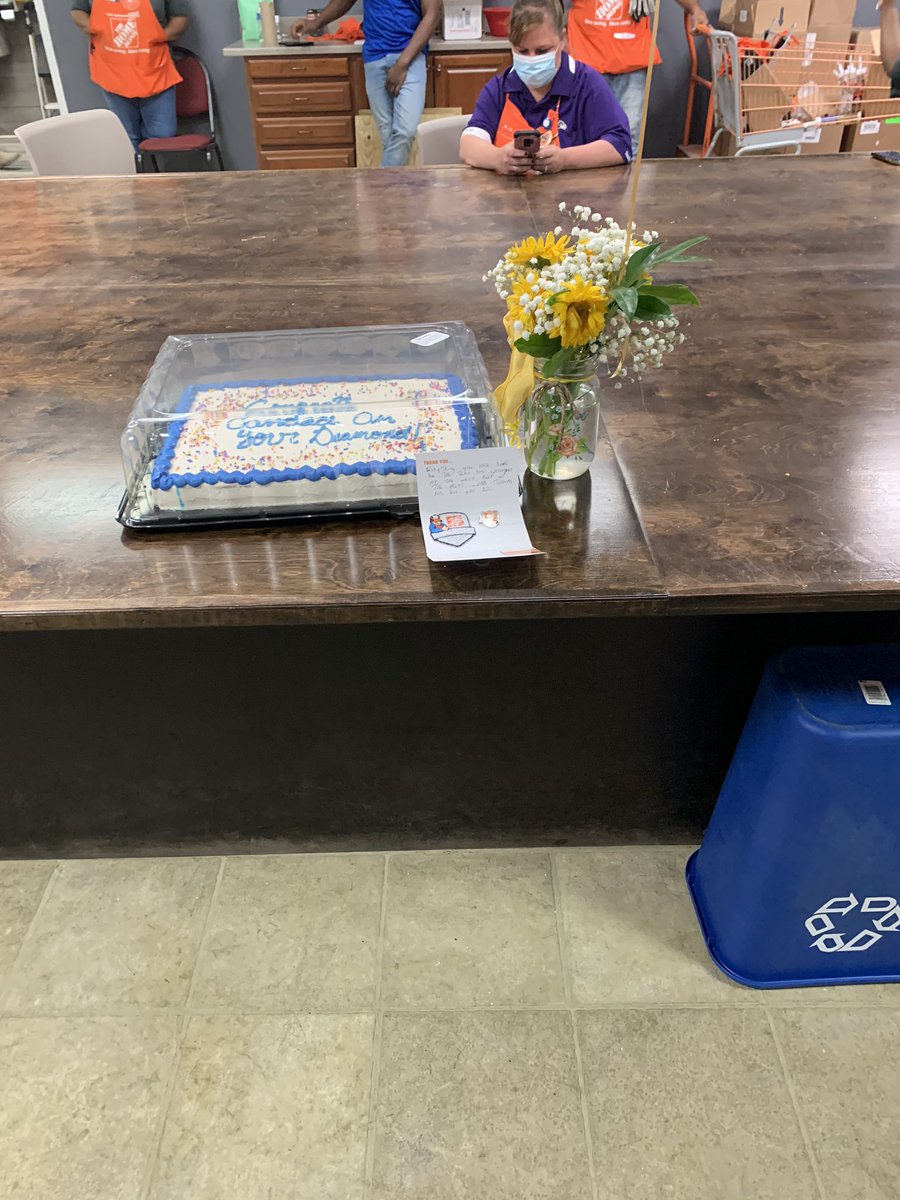 Today ended on an AWESOME note😎I received my DIAMOND achievement I’m so proud of myself, and even more honored because I have a strong support system. I want to THANK everyone who has supported me during my continued Home Depot  tenure. Its ONLY UP from here 7yearsandcounting 🎖