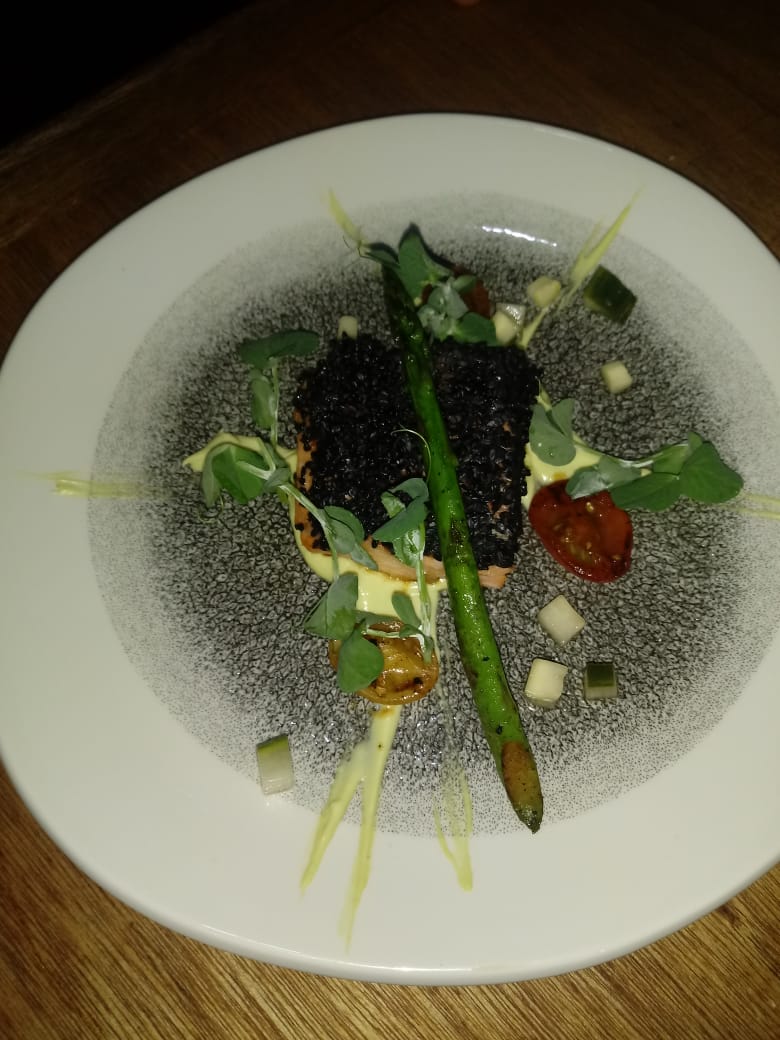 tastelize's tweet photo. For diner dates/Gala diners/wedding/parties/Formal and informal Events Hit our DMs... free tasting available (Fine dining on steroids) #gomoramzansi #KeaDrive #etvScandal #TheQueenMzansi #TheRiver1Magic #HousekeepersMzansi #CoronaVirusSA https://t.co/Ja9t6r5Bpn