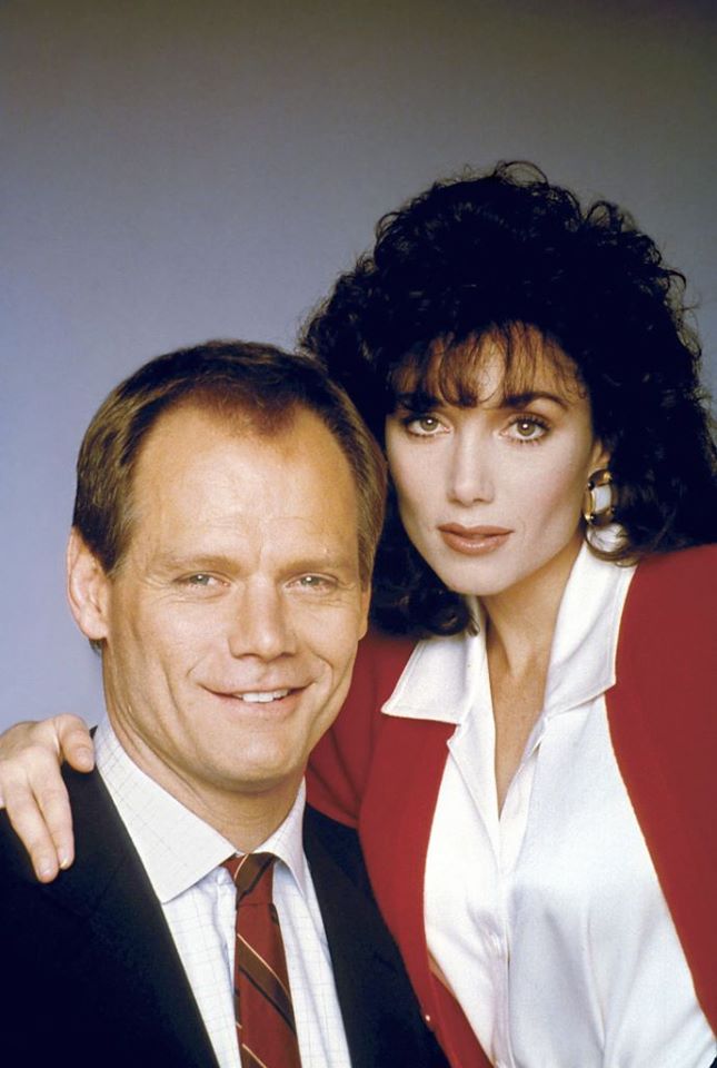 Happy Birthday to Fred Dryer who turns 74 today! Pictured here with Stepfanie Kramer on Hunter. 